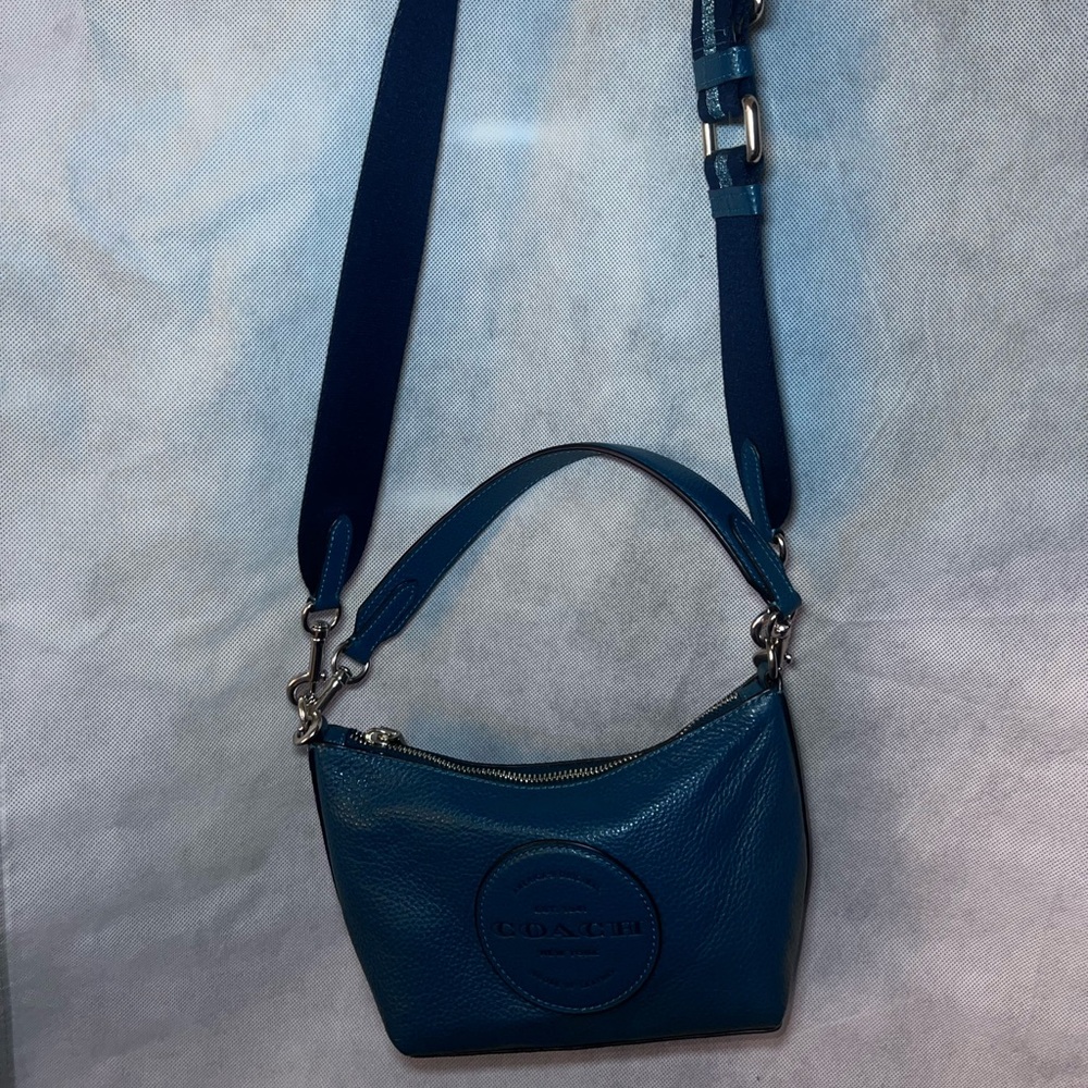 Authentic Coach Blue Leather Crossbody Bag